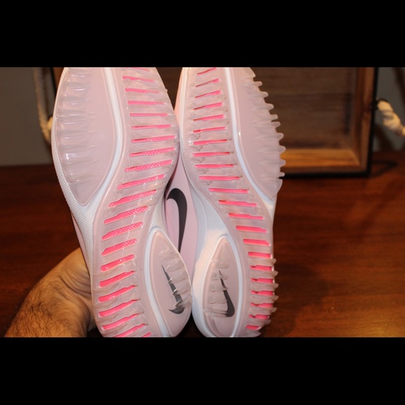Nike Women’s Lunar Control Vapor 2 Golf Shoes - Picture 5 of 5